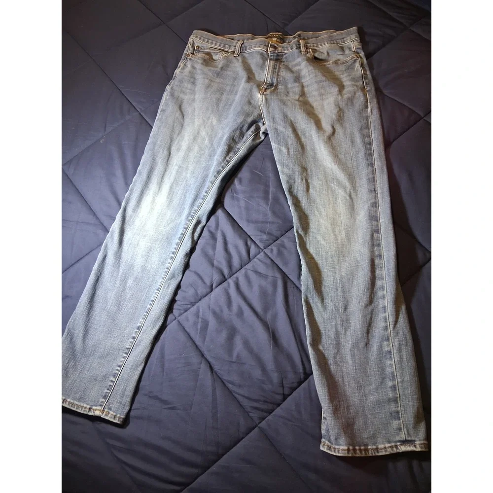 Lucky Brand 410 Athletic Slim Mens Light Wash Denim Jeans 38x32 Blue